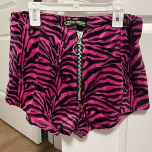 Tunnel Vision Pink Zebra O-Zip Shorts NWOT
